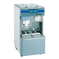 Shake & Sundae heat-treatment combo freezer. With blender attachment.